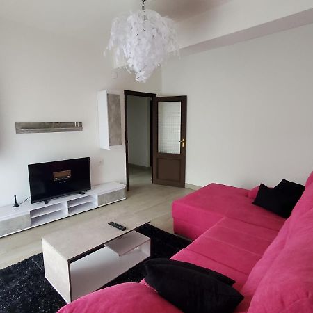 Apartmán Piso Termal III Ourense Exteriér fotografie